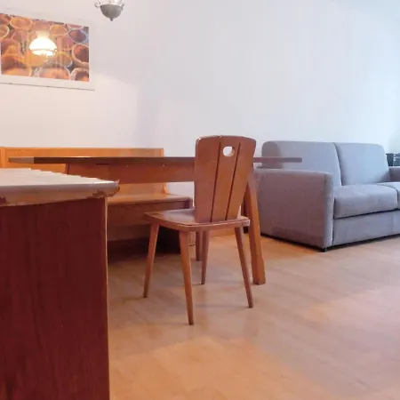 アパート Kondor By Interhome